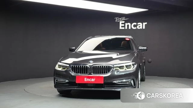 BMW 5 Series (G30) id 4993634 из Кореи 13