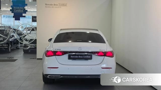 Mercedes-Benz E-Class W214 id 4964153 из Кореи 13