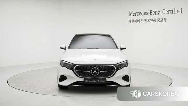 Mercedes-Benz E-Class W214 2025 Белый из Кореи, фото 5