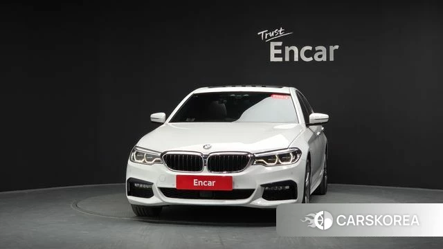 BMW 5 Series (G30) id 4960486 из Кореи 23
