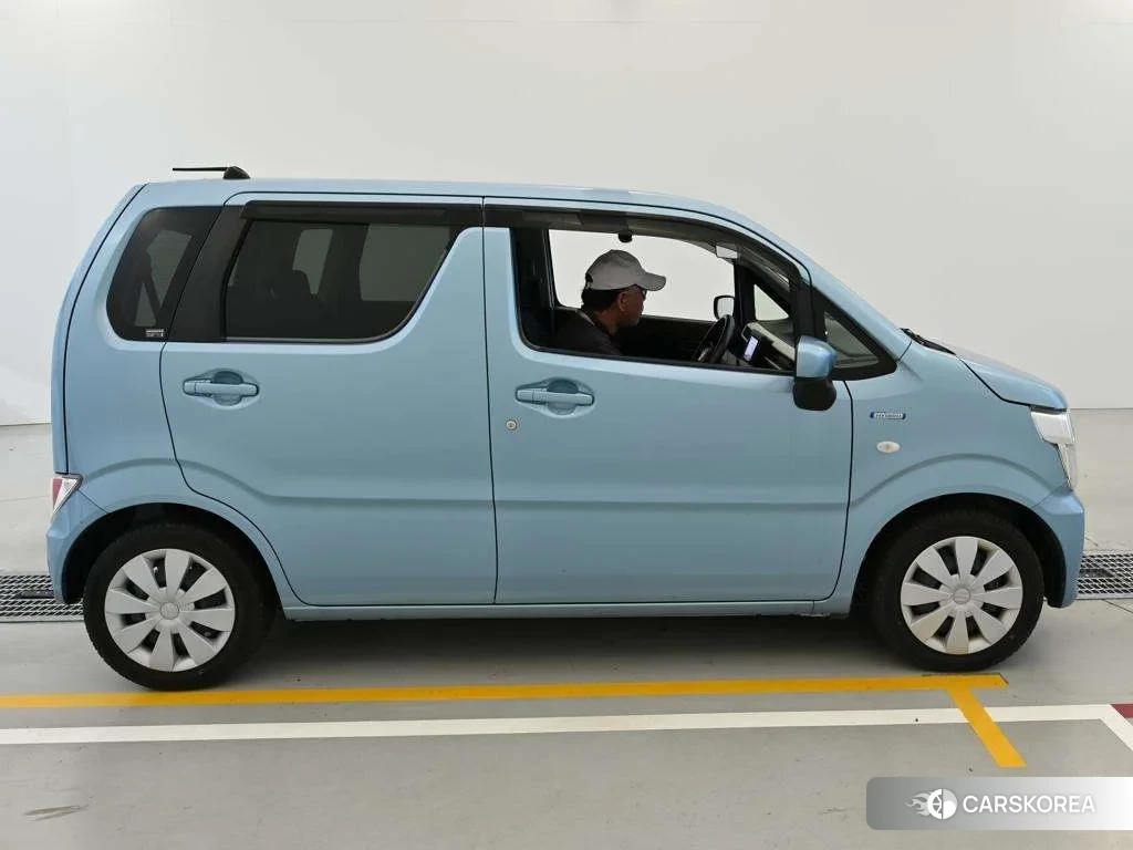 Suzuki Wagon R 2019 из Японии, фото 3