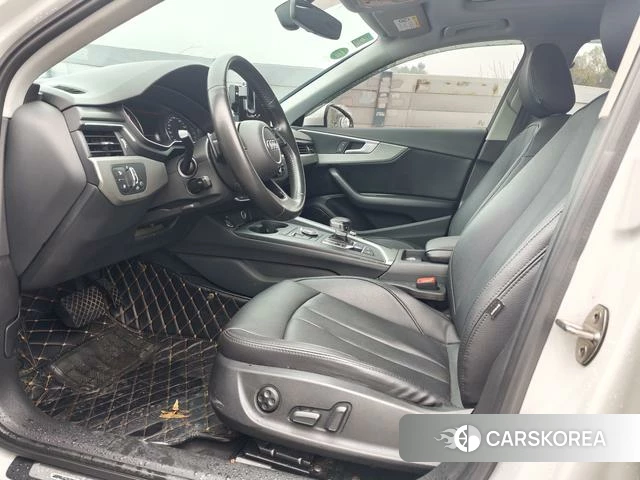 Audi A4L 2020 Белый из Китая, фото 3