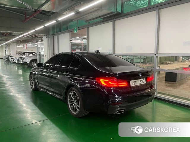 BMW 5 Series (G30) 2018 Черный из Кореи, фото 5