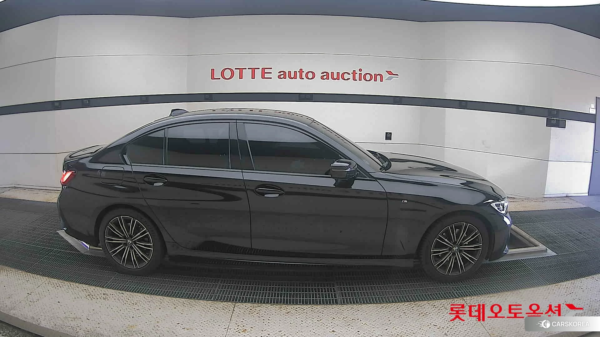 BMW  320i id 4989971 из Кореи 23