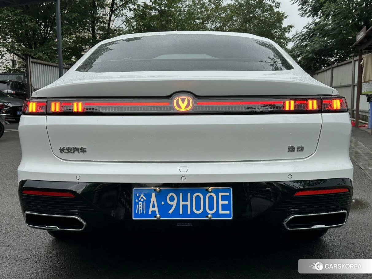 Chang'an Yidong 2025 Белый из Китая, фото 3
