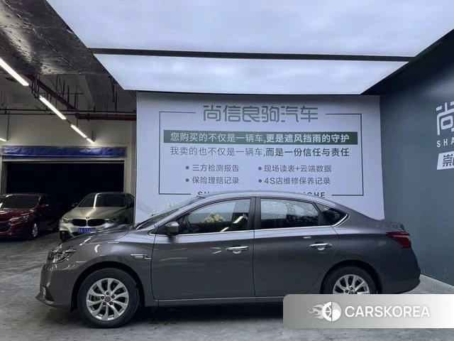 Nissan Sylphy 2021 Серебристо-серый из Китая, фото 6