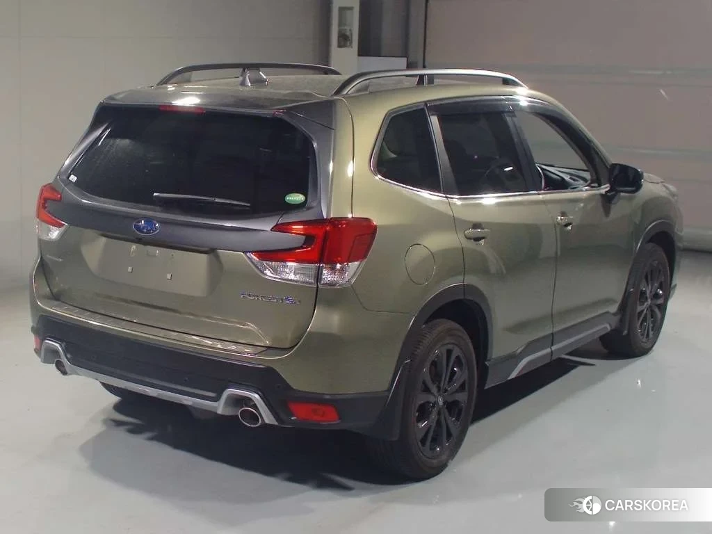 Subaru Forester 2020 из Японии, фото 3