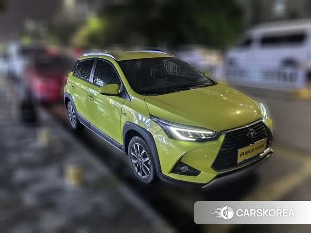 Toyota Yaris L 2021 Желтый из Китая, фото 3