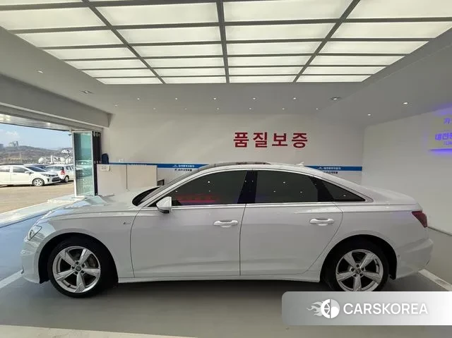 Audi A6 (C8) id 3757045 из Кореи 12