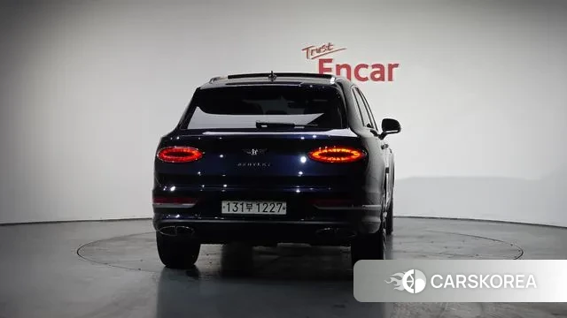 Bentley Bentayga id 3572485 из Кореи 13