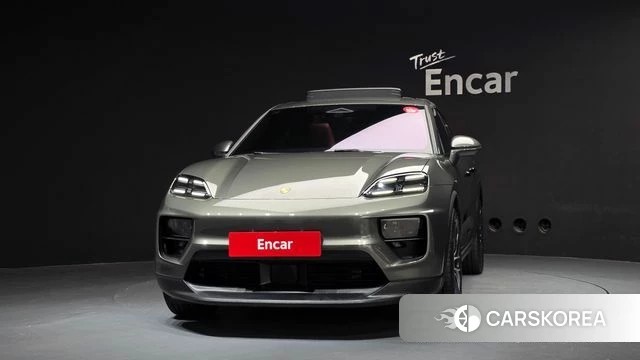 Porsche Makan EV id 4921180 из Кореи 23