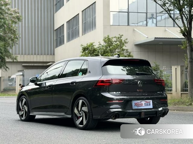 Volkswagen Golf 2022 Черный из Китая, фото 3