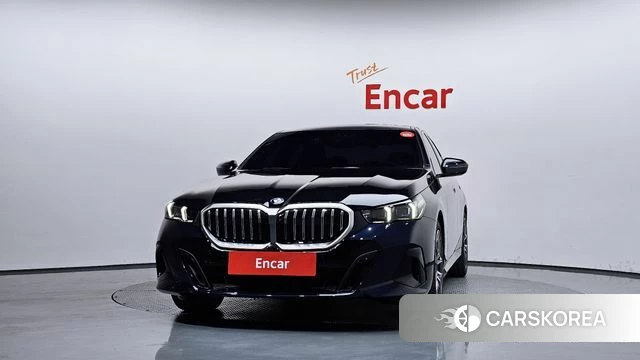 BMW 5 Series (G60) id 5051481 из Кореи 23