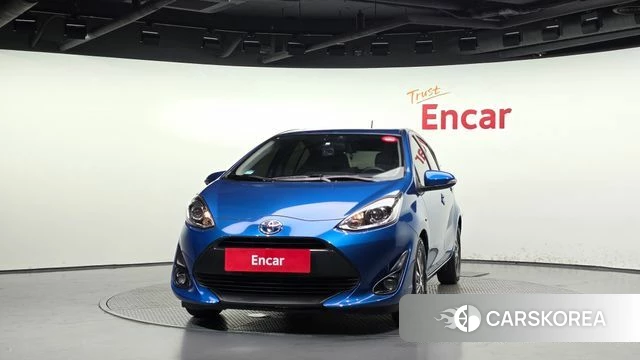 Toyota Prius C id 4907638 из Кореи 13