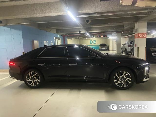 Hyundai Grandeur Hybrid (GN7) 2026 Черный из Кореи, фото 3