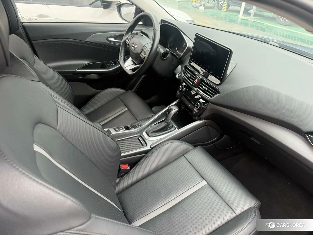 Hyundai Lafesta 2020 Серебристо-серый из Китая, фото 3