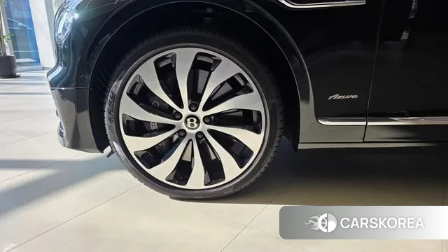 Bentley Flying Spur 3rd Generation 2024 Темно-зеленый из Кореи, фото 3