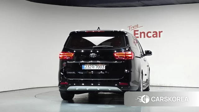 Kia The New Carnival id 5035583 из Кореи 23
