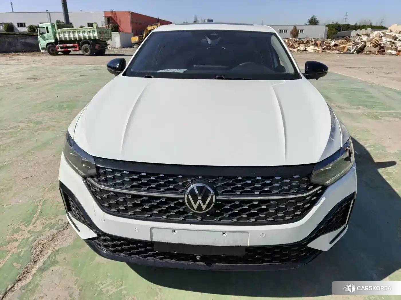 Volkswagen Lavida 2024 Белый из Китая, фото 3