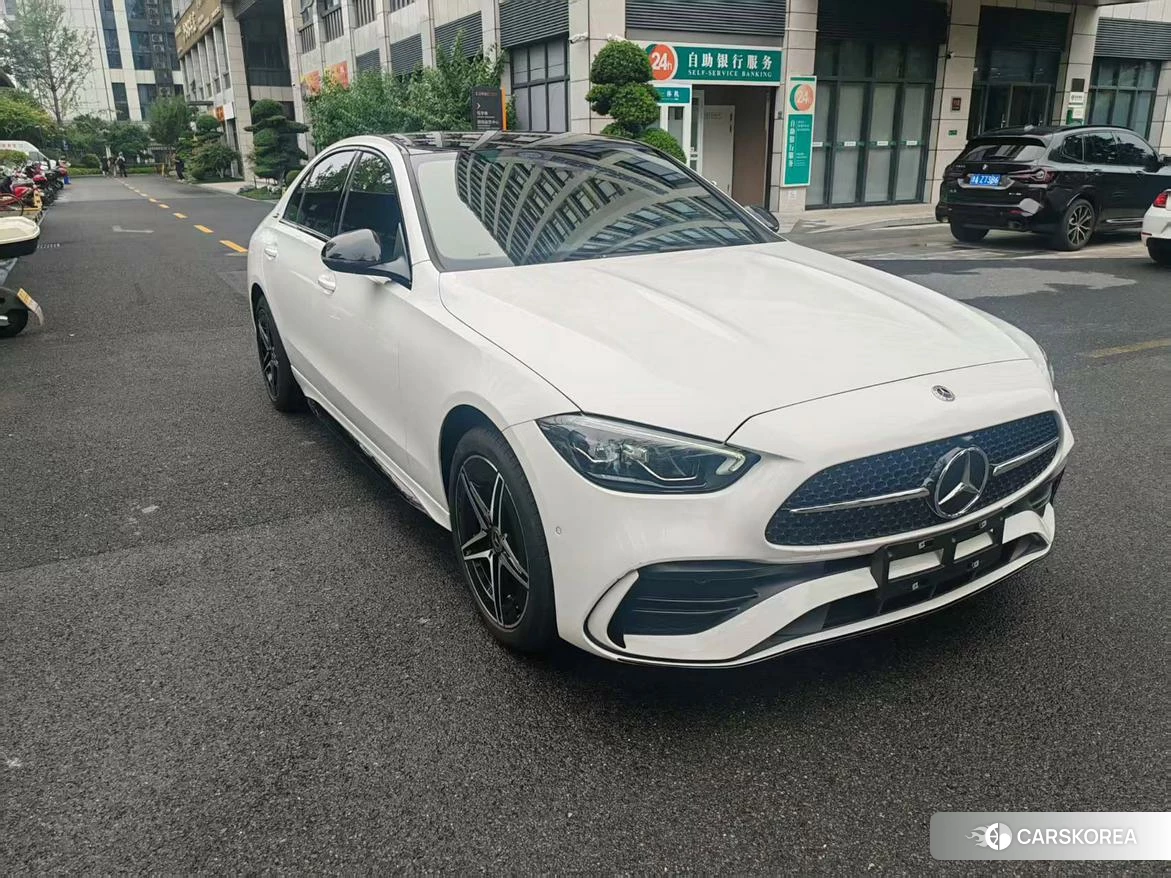Mercedes-Benz C-class 2024 Белый из Китая, фото 3
