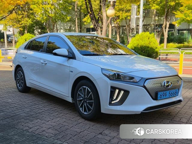 Hyundai The New Ionic Electric 2019 Белый из Кореи, фото 6