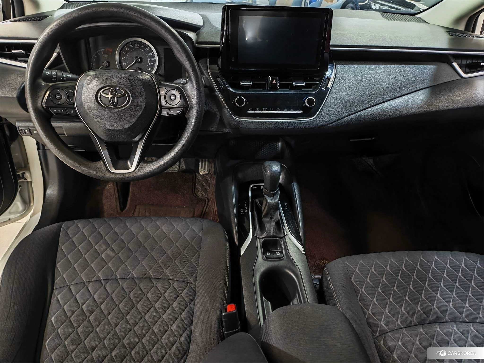 Toyota Allion 2022 Белый из Китая, фото 3
