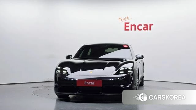 Porsche Taycan id 5027761 из Кореи 23
