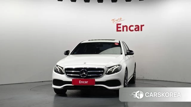 Mercedes-Benz E-Class W213 id 4918274 из Кореи 13