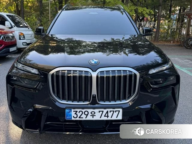 BMW X7 (G07) 2026 Черный из Кореи, фото 6