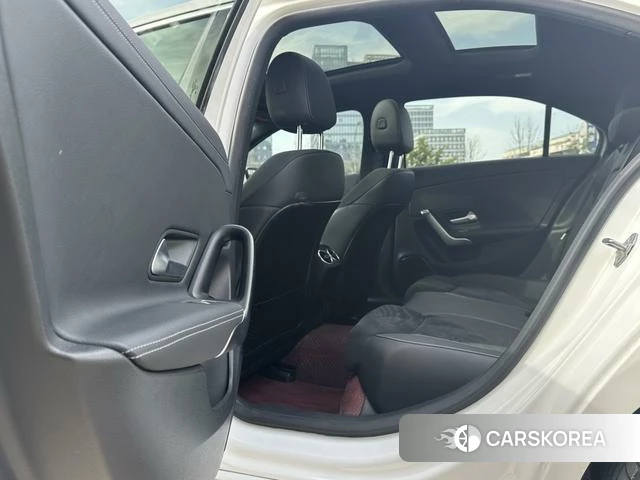 Mercedes-Benz A-Class 2021 Белый из Китая, фото 5