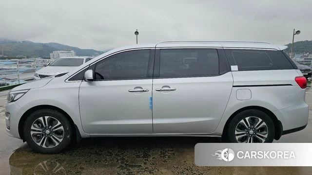 Kia The New Carnival id 5023637 из Кореи 13
