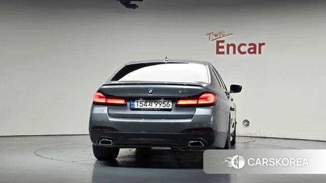 BMW 5 Series (G30) id 4996657 из Кореи 23