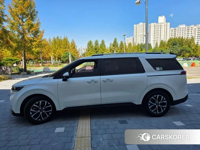 Kia Carnival 4th generation id 4854334 из Кореи 13