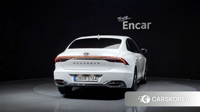 Hyundai The New Grandeur IG id 4542864 из Кореи 23
