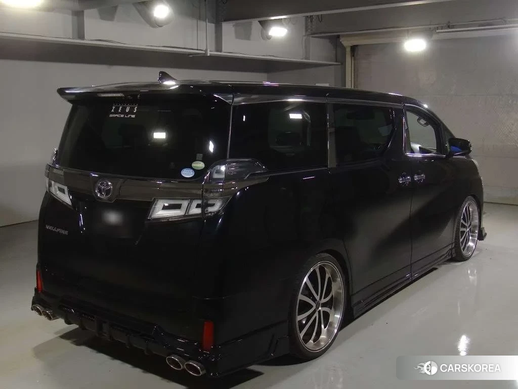 Toyota Vellfire 2018 из Японии, фото 3