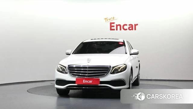 Mercedes-Benz E-Class W213 id 4983316 из Кореи 23