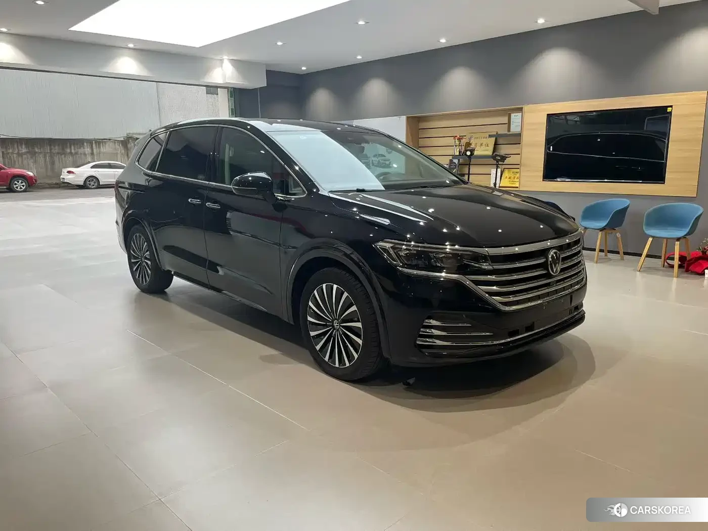 Volkswagen Viloran 2024 Черный из Китая, фото 3