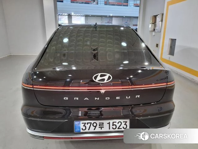 Hyundai Grandeur (GN7) id 4834799 из Кореи 13