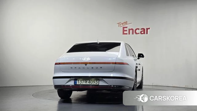 Hyundai Grandeur Hybrid (GN7) id 4792413 из Кореи 23