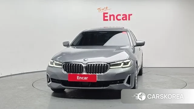 BMW 5 Series (G30) id 3711856 из Кореи 13