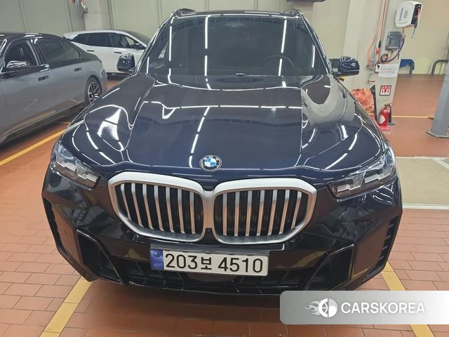 BMW X5 (G05) 2023 Черный из Кореи, фото 3