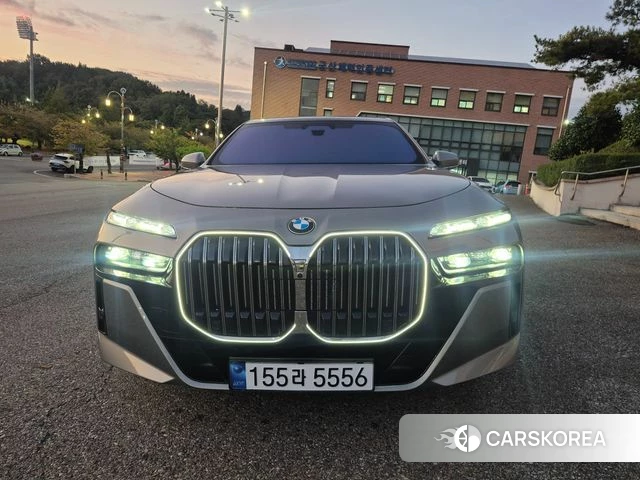 BMW 7 Series (G70) id 4928350 из Кореи 11