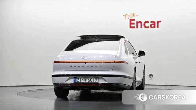 Hyundai Grandeur Hybrid (GN7) id 5011879 из Кореи 23