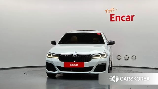 BMW 5 Series (G30) id 5033683 из Кореи 23