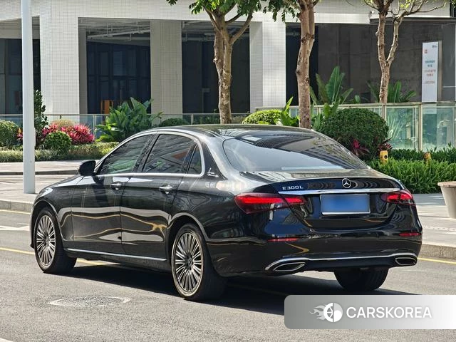 Mercedes-Benz E-Class 2021 Черный из Китая, фото 5