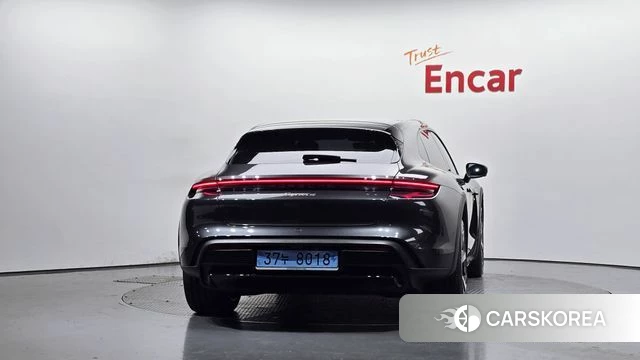 Porsche Taycan id 4980076 из Кореи 23
