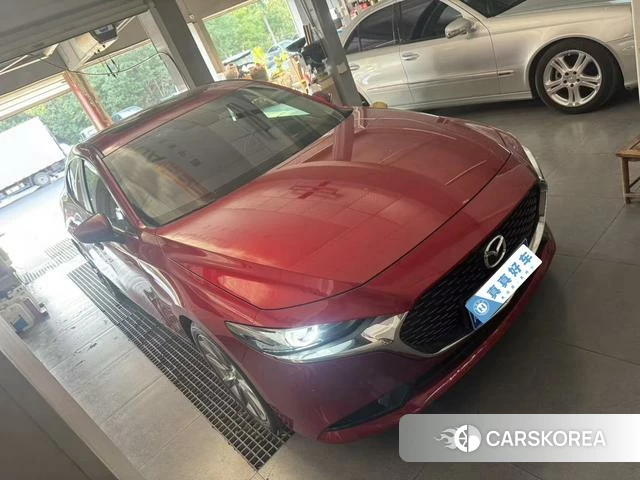 Mazda 3 2021 Красный из Китая, фото 4