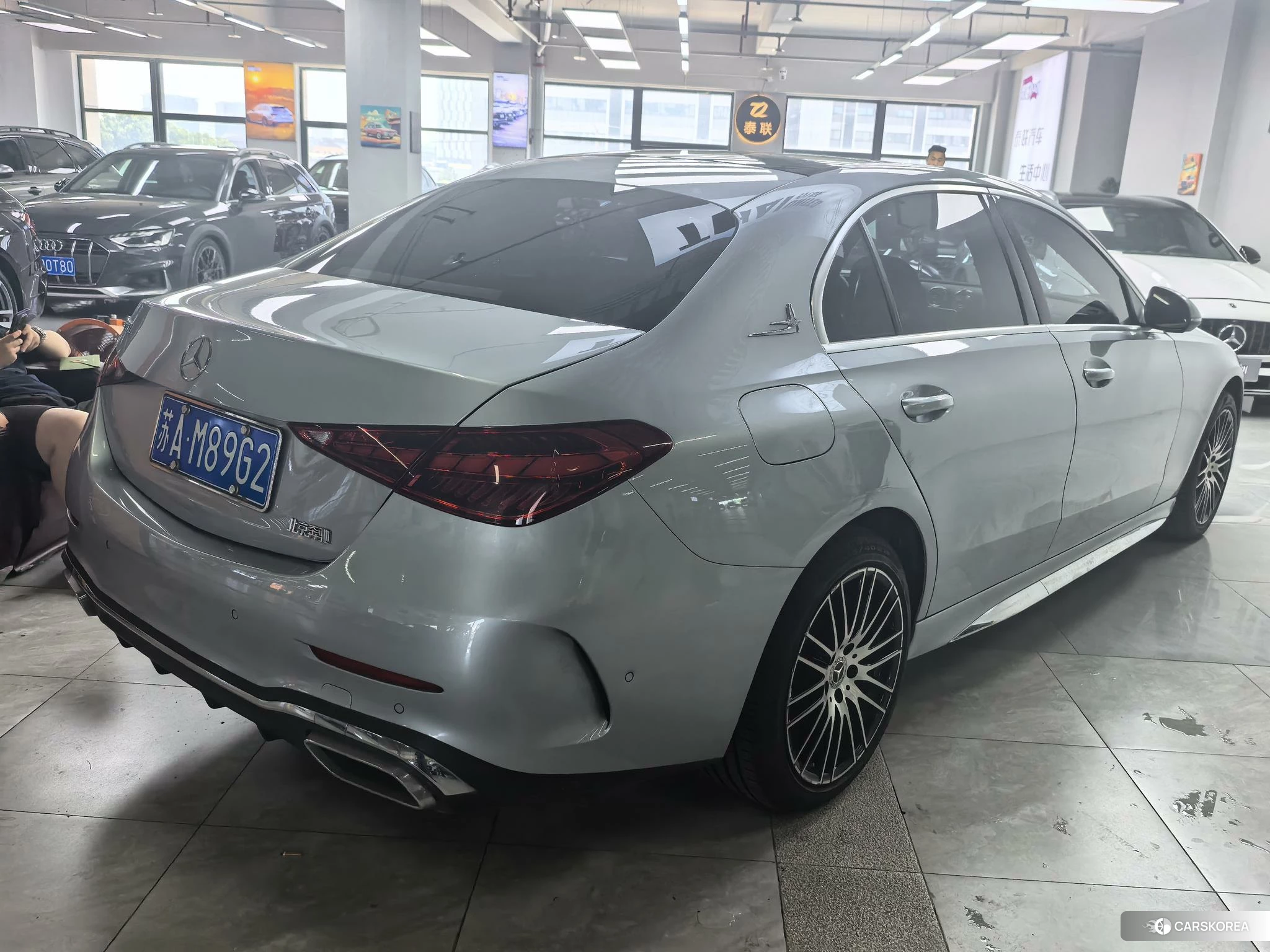 Mercedes-Benz C-class 2021 Серебристо-серый из Китая, фото 3