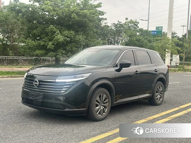 Nissan Pathfinder 2024 Черный из Китая, фото 3