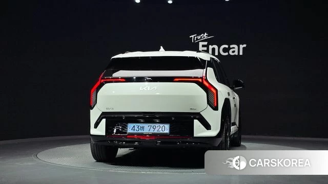 Kia EV3 id 5045700 из Кореи 23